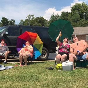 Meet your Posher, Denise